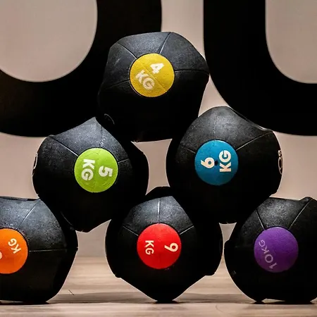 Parister Piscine & Hotel Parijs