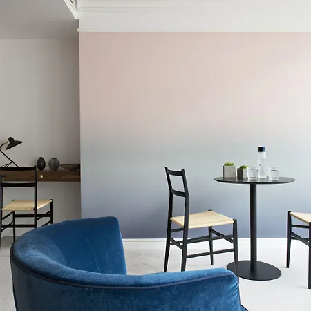 Parister Piscine & Hotel