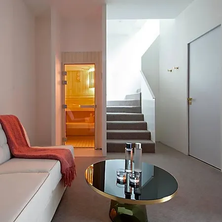 Parister Piscine & 5*