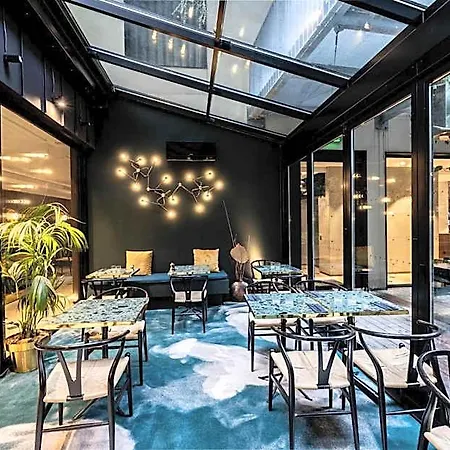 Parister Piscine & 5*