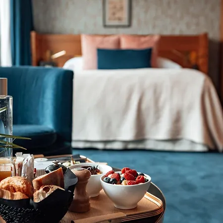 Parister Piscine&spa Hotel