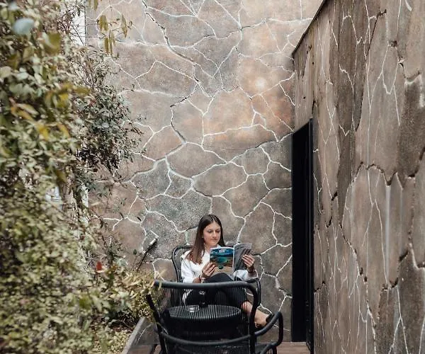 Hotel Parister Piscine &