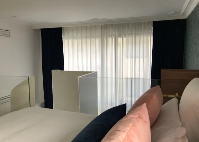 Parister Piscine & 5*