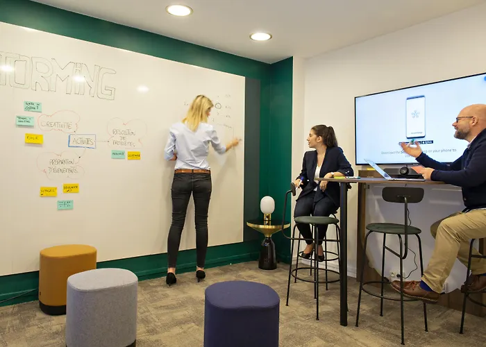 Parister Piscine & 5* Paris