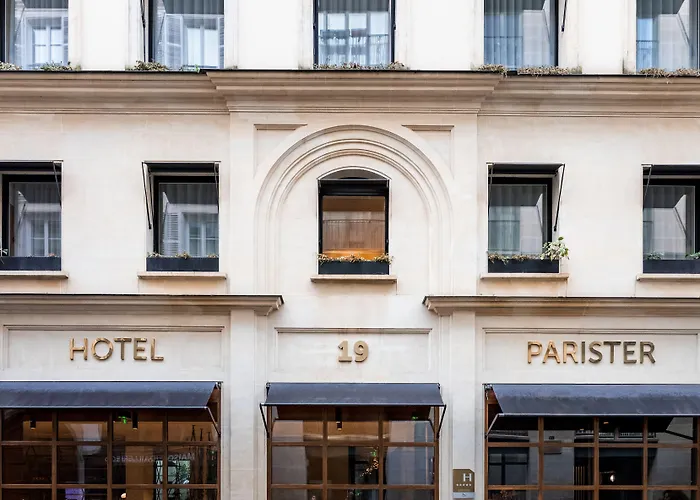 Parister Piscine & 5* Paris