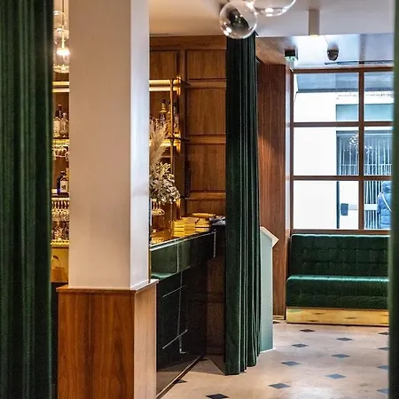 Parister Piscine & Hotell Paris