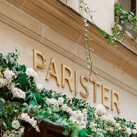 Hotell Parister Piscine & 5*